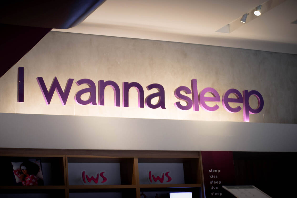 Fachada da loja I Wanna Sleep.